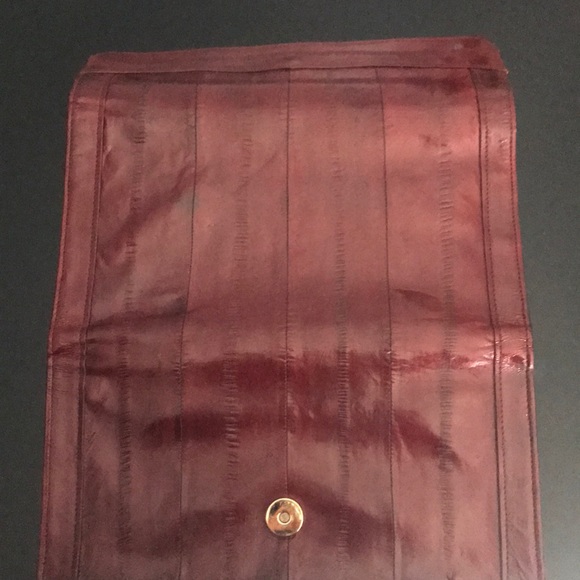Eel Skin Wallet - Picture 4 of 7